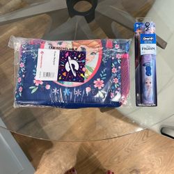 New Frozen Backpack And Electric Toothbrush 