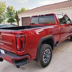 2022 GMC Sierra 2500 AT4 duramax diesel 4x4 loaded