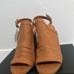 Ana sandals