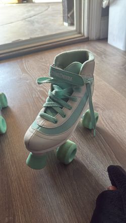 Girls Rollerblades