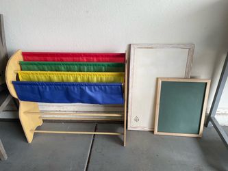 Kids Wooden Book Display Rack, chalkboard/ pushpin board