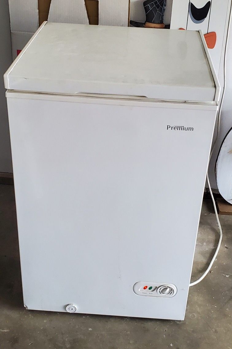 Small Mini Freezer