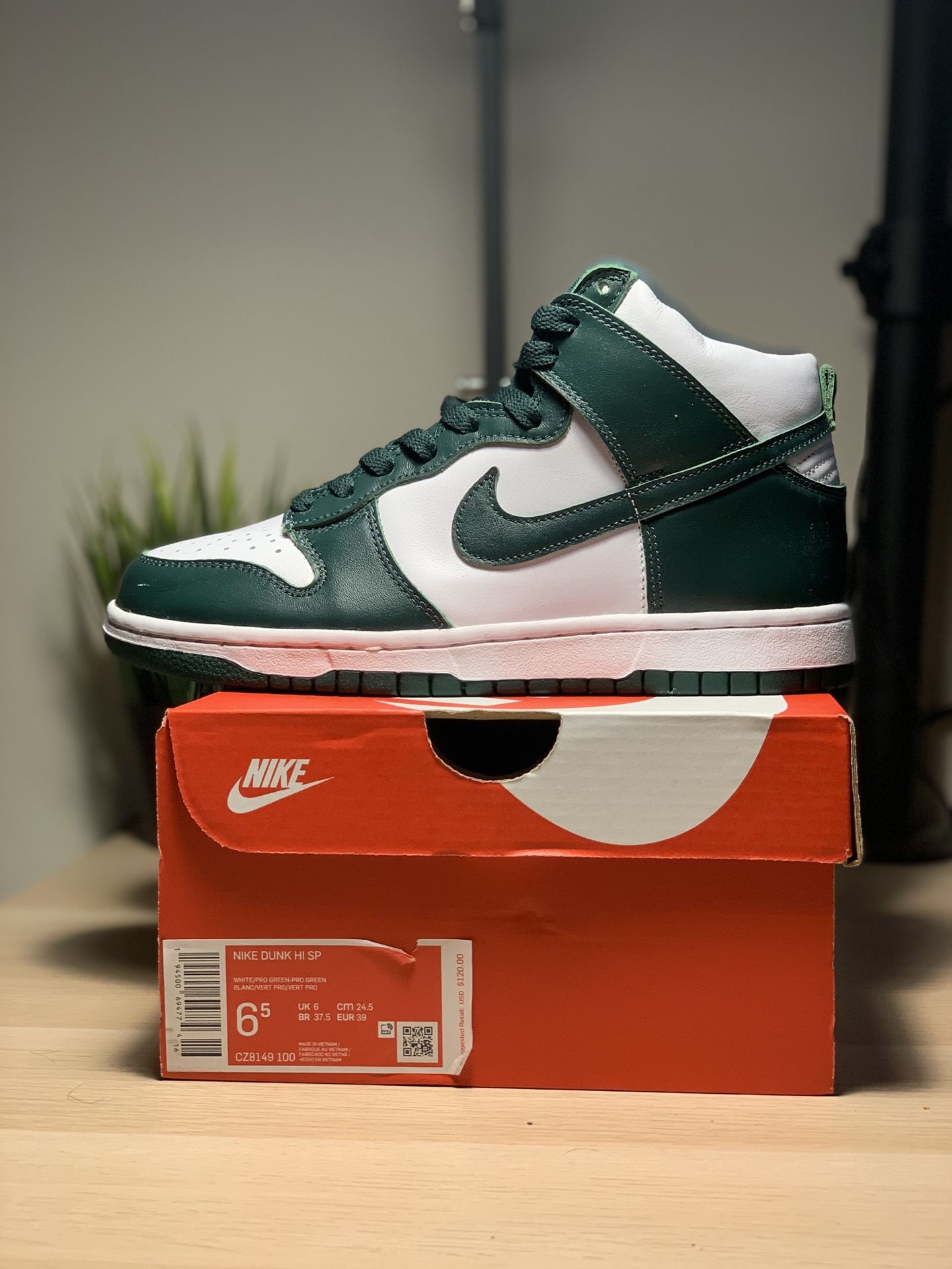 Spartan Green Jordan Dunk Low Verte Nike Dunk Low Retro Trainers