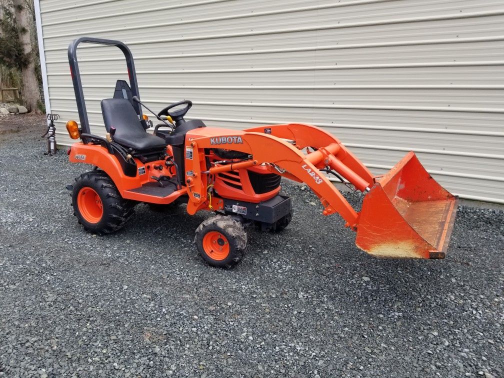 Kubota BX1850 w/loader