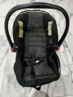 Graco Snug Ride 30 LX Infant Car Seat