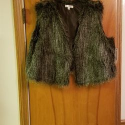 NWT Roommate Faux Fur Vest Size 3X 