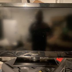 Emerson 40in  Tv 