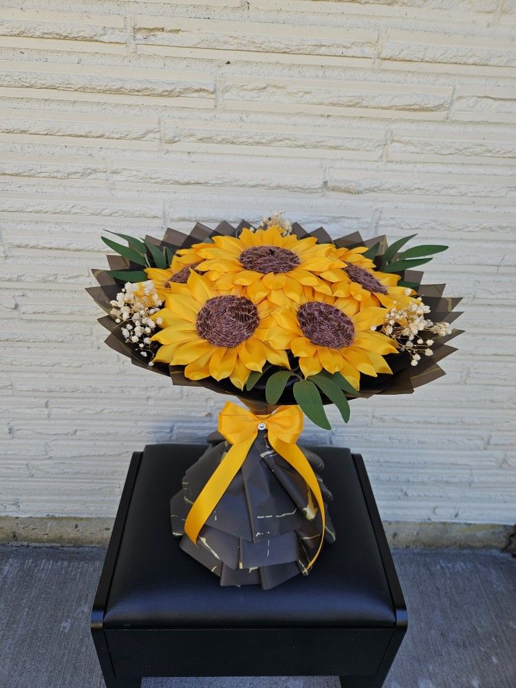 Eternal Sunflower Bouquet