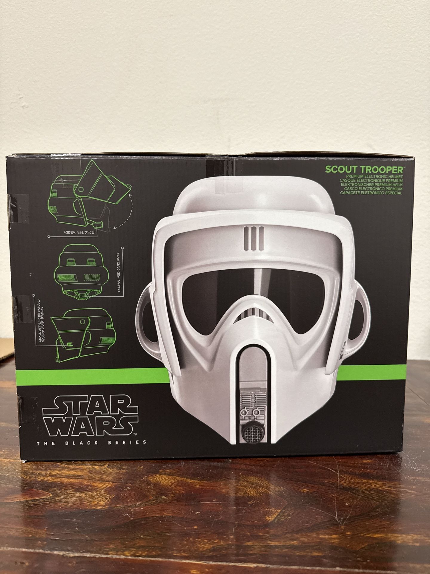STAR WARS The Black Series SCOUT TROOPER Premium Electronic Helmet Hasbro