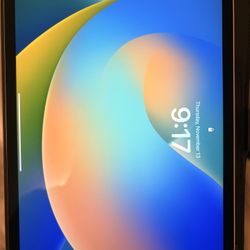 iPad Pro 3rd Gen 11in 128 GB Wi-Fi Silver