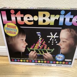 Lite-Brite 214 Pieces Toy