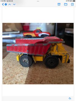 Small Dump truck