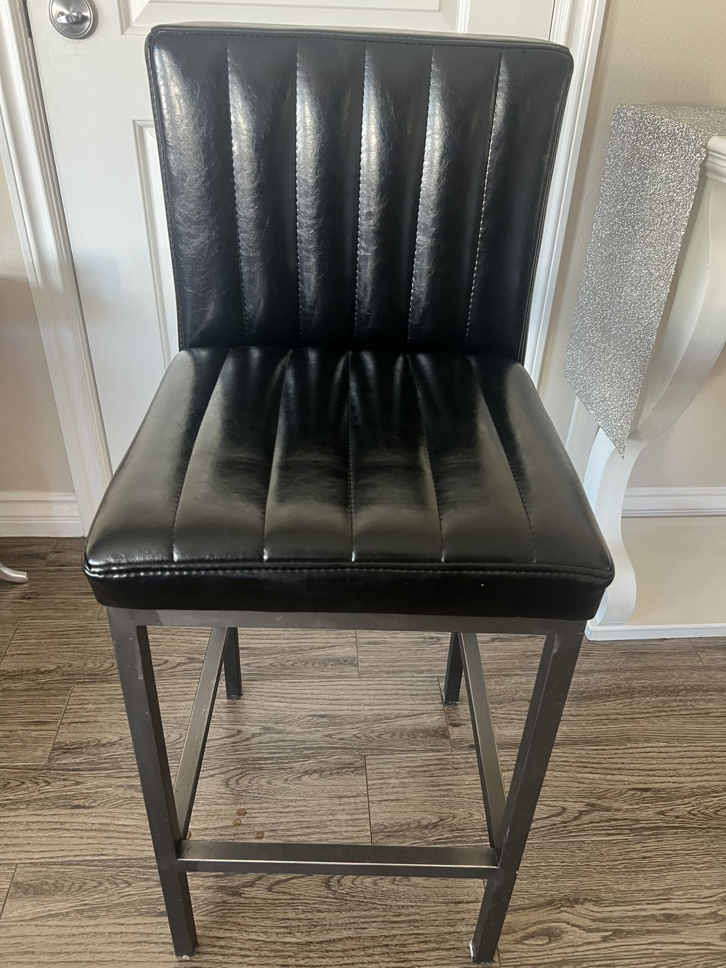 6 Stools