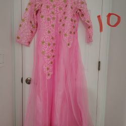Indian Dresses: Casual and Party Wear / Unique Ethnic Wear - Perfect for Daily Wear or Special Occasions.  Prices are mentioned on each dress post.