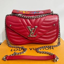 Louis Vuitton New Wave Chain Bag Quilted Leather MM Red M51943
