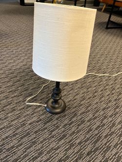Table lamp