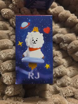 BT21 mcdonalds RJ