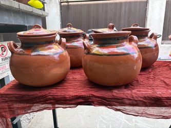 Beautiful Mexican Clay Barro centerpieces