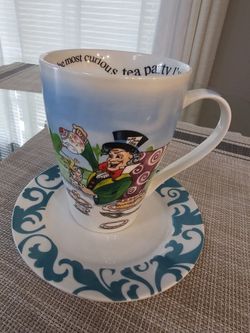 Alice In Wonderland Tea Cup