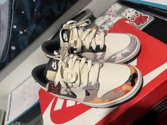 Nike Dunks Low  4.5y