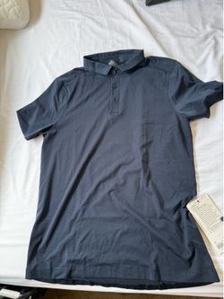 Lululemon men’s polo