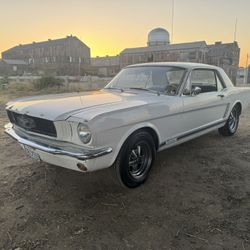 1965 Ford Mustang