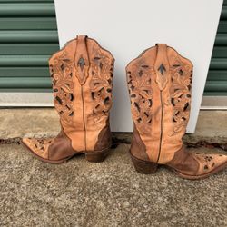 Corral Vintage Women’s Western Cowgirl Boots – Size 7.5 – Tan Cutout Leather