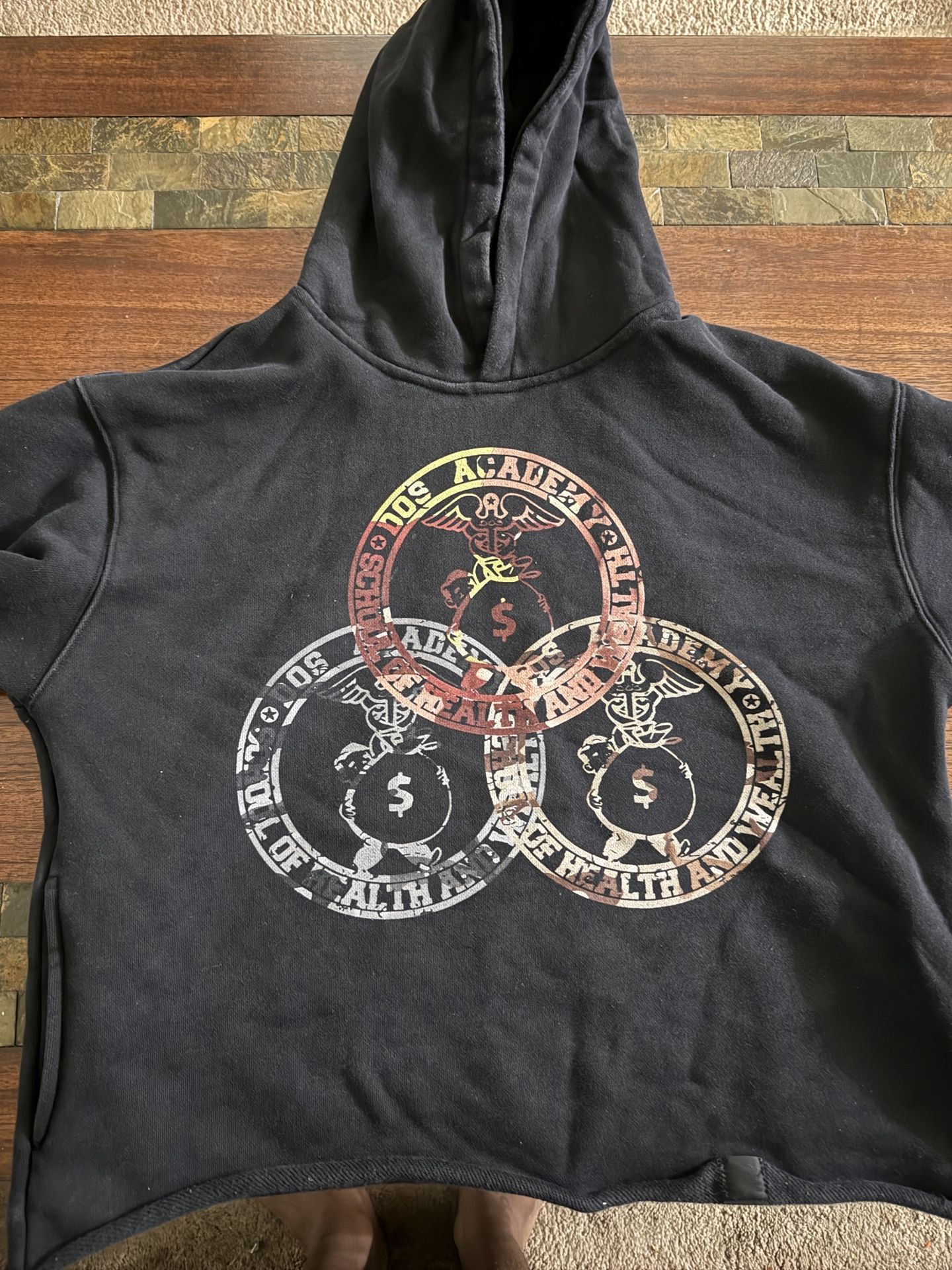 Dos Cropped Hoodie