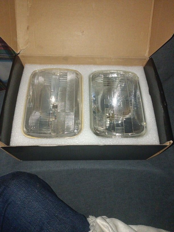 Rough Country 5×7 Square LED Headlights