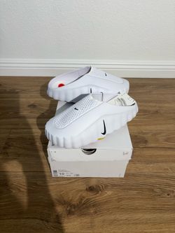 Nike White Slides – Men’s Size 10
