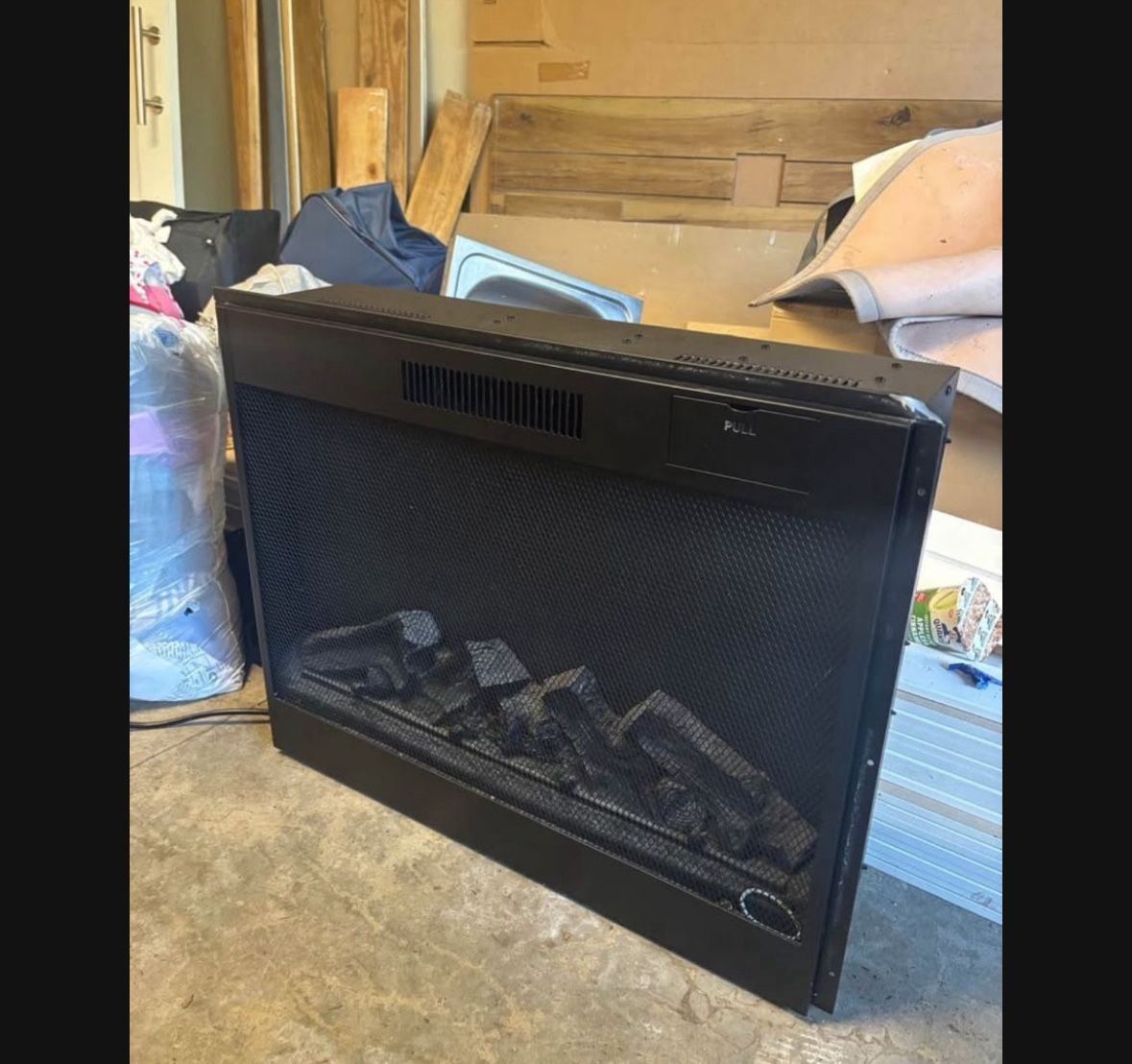 LOW PRICE MOVING- $800 RETAIL ELECTRIC FIRE