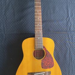 Yamaha FG-1 Jr