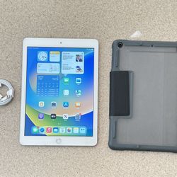 iPad 5 Generation 32gb  $100 OBO 