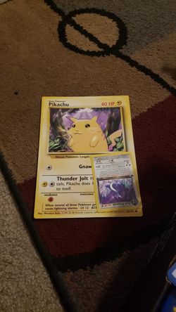Jumbo Pikachu Card