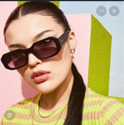 Quay Hyped Up sunglasses