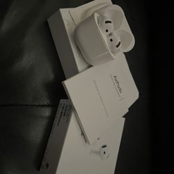 AirPods Generation 4