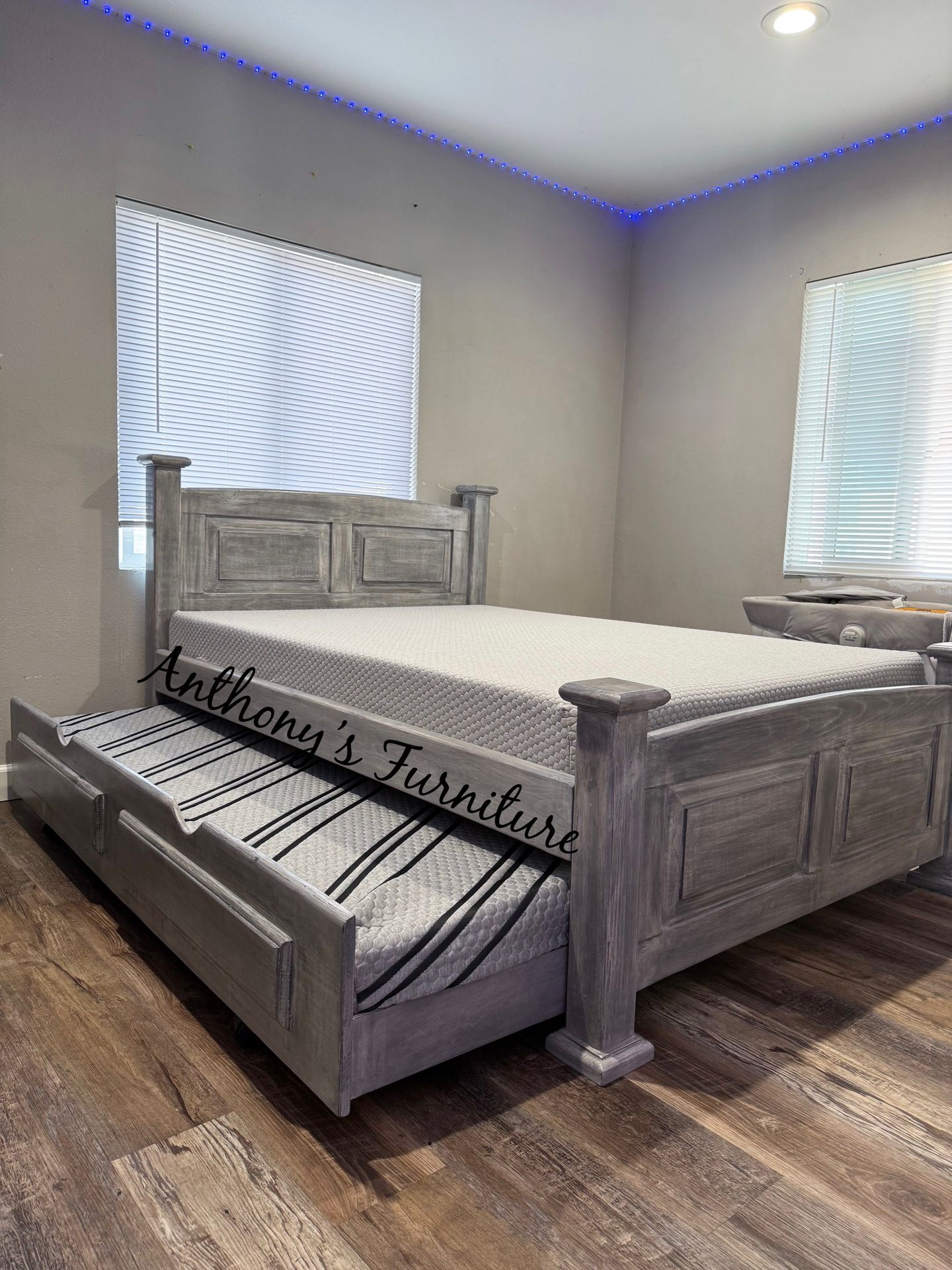 Full Bed And Trundle With Mattresses