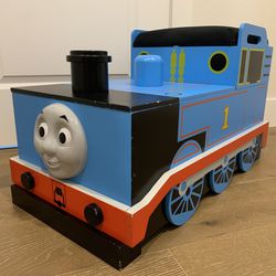 Thomas Train Toy Chest With Cushioned Seat