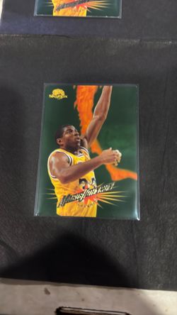 Magic Johnson SkyBox Lakers Basketball Card