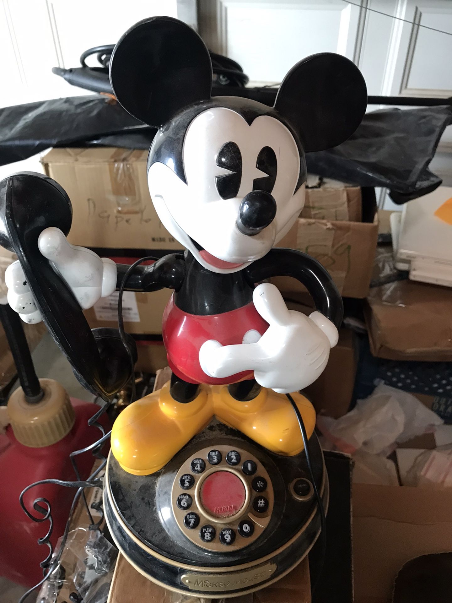 Mickey Mouse Phone Animation