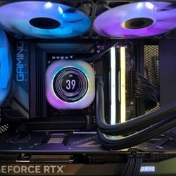 Premium Gaming PC: RTX 5070 Ti | Ryzen 7 7800X3D | 32GB DDR5 | İCUE Link