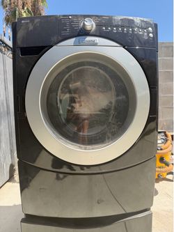 Washer & dryer Maytag