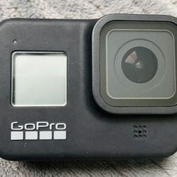 GoPro Hero 8 Black Series with Bag