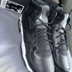 Jordan Flight Club ‘91 BRAND NEW Size 6y / 7.5 womens