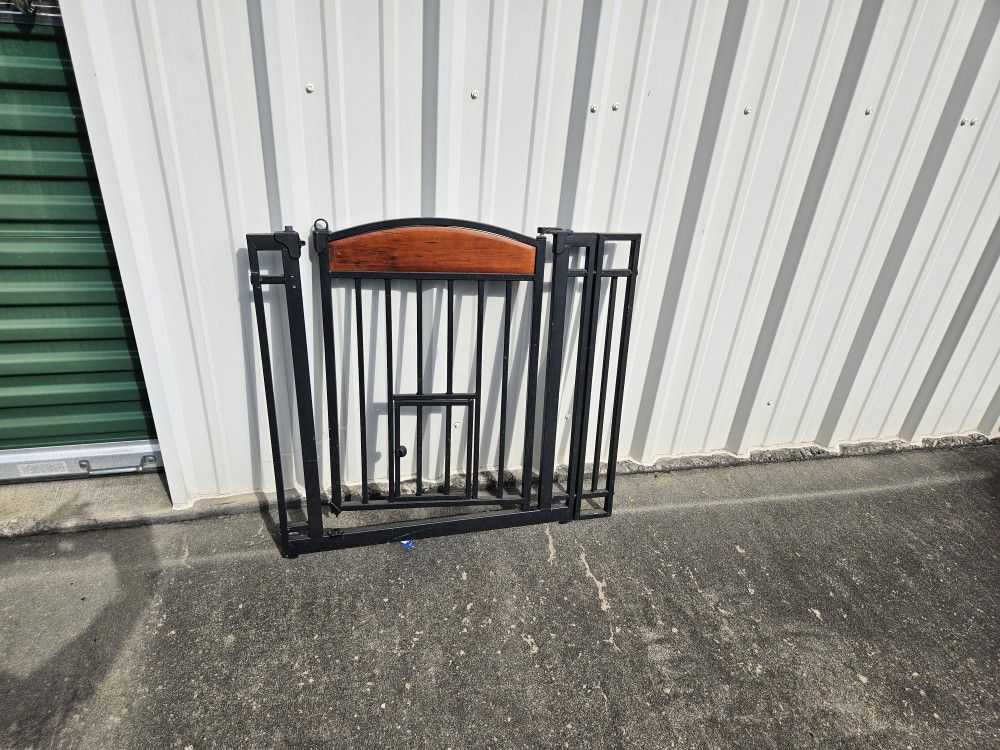 Pet Gate