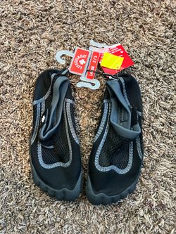 Kids water 2/3 new $5- pick up South h & White ln
