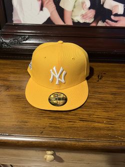 NY Yankee Fitted Pink Lemonade Size 7 1/4 Brand New
