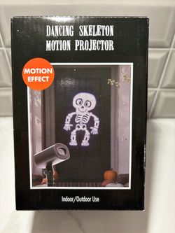 New Party City dancing motion skeleton cool white led projection light