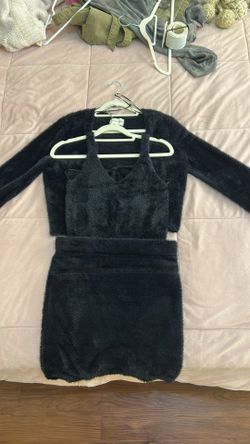 Black Soft Outfit Size Medium