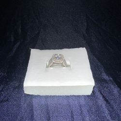 Double Halo Round Diamond Statement Ring